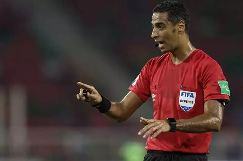 تحليل أداء حكام مباريات الجولة الثانية للدوري: أمين عمر لبيراميدز والإسماعيلي