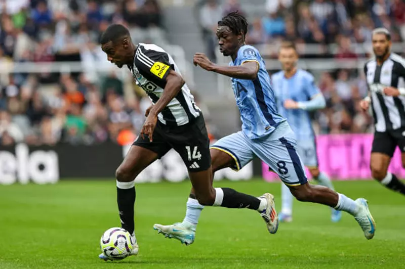 رحيل متوقع: 7 نجوم غابوا عن الجولة الأولى في الدوري الإنجليزي