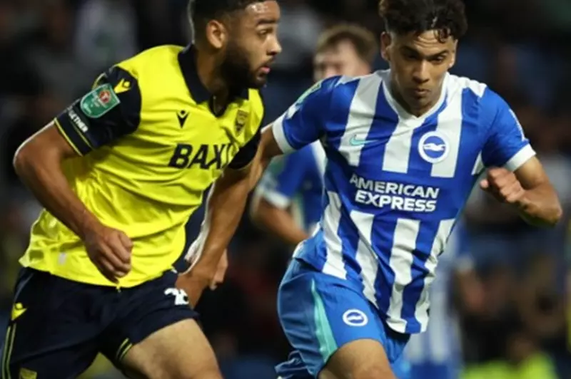 لا مجال للمفاجآت: برايتون وفولهام يتأهلان بجدارة في كأس كاراباو